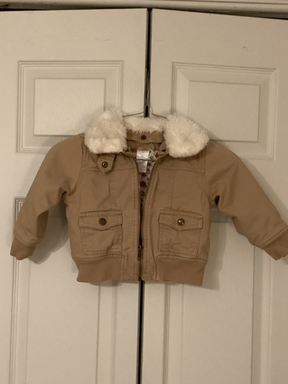 Gymboree Tan Canvas Jacket with Floral Lining And Cream Sherpa Collar Size 3 EUC
